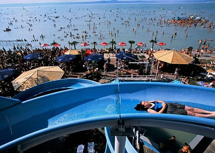 House Italy 度假居 *