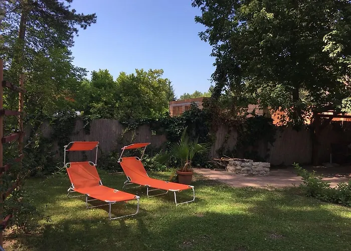 House Italy 度假居 *